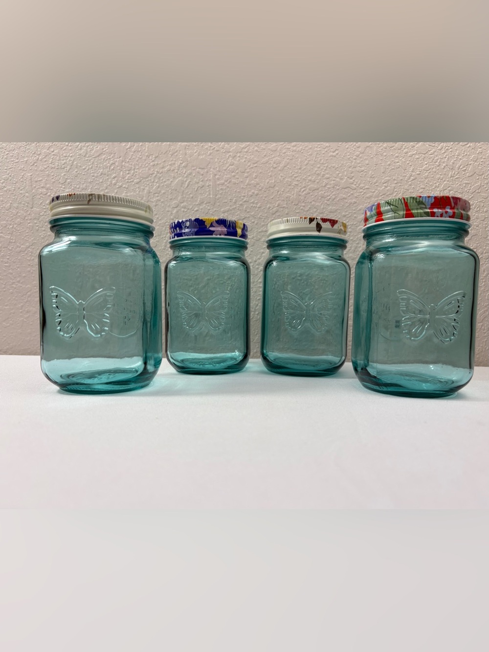 The Pioneer Woman Sapphire Blue 16oz. Mason Drinking Jar.
